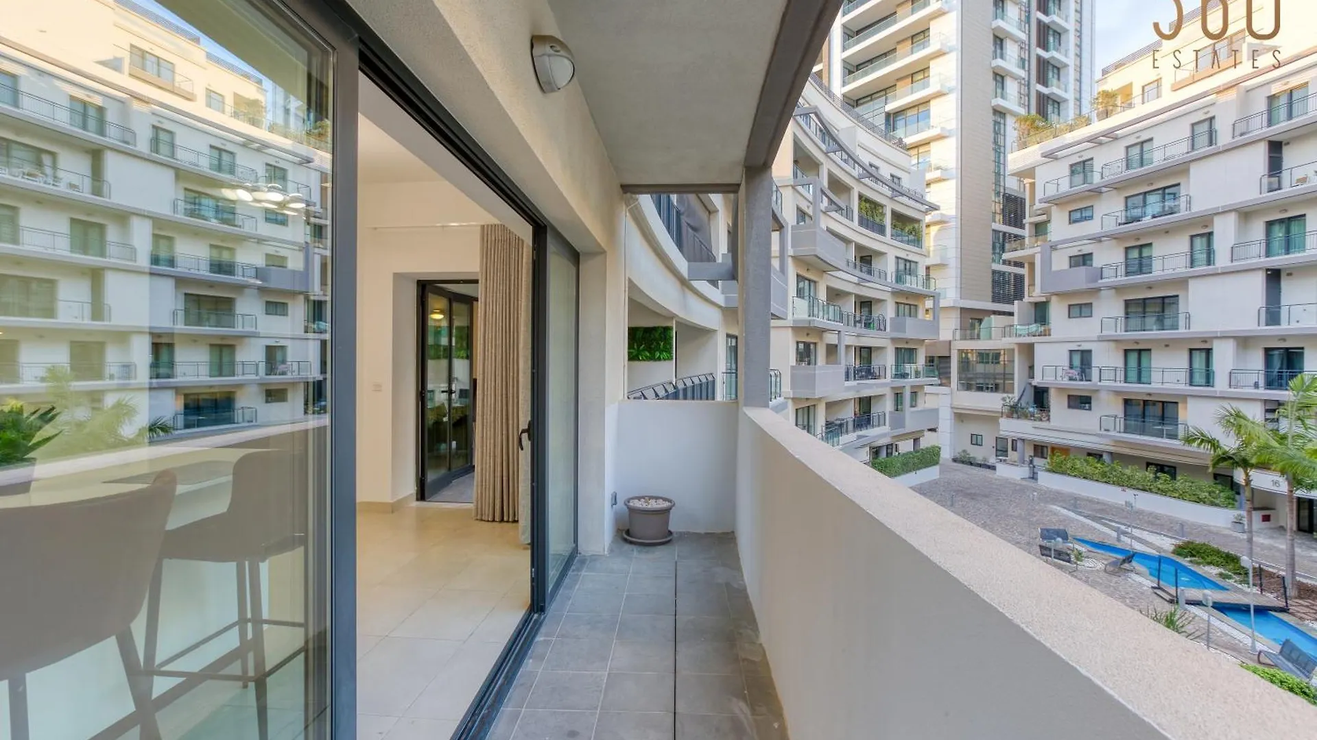 Designer, Luxurious 3Br Home In Pender Gardens By 360 Estates San Giuliano