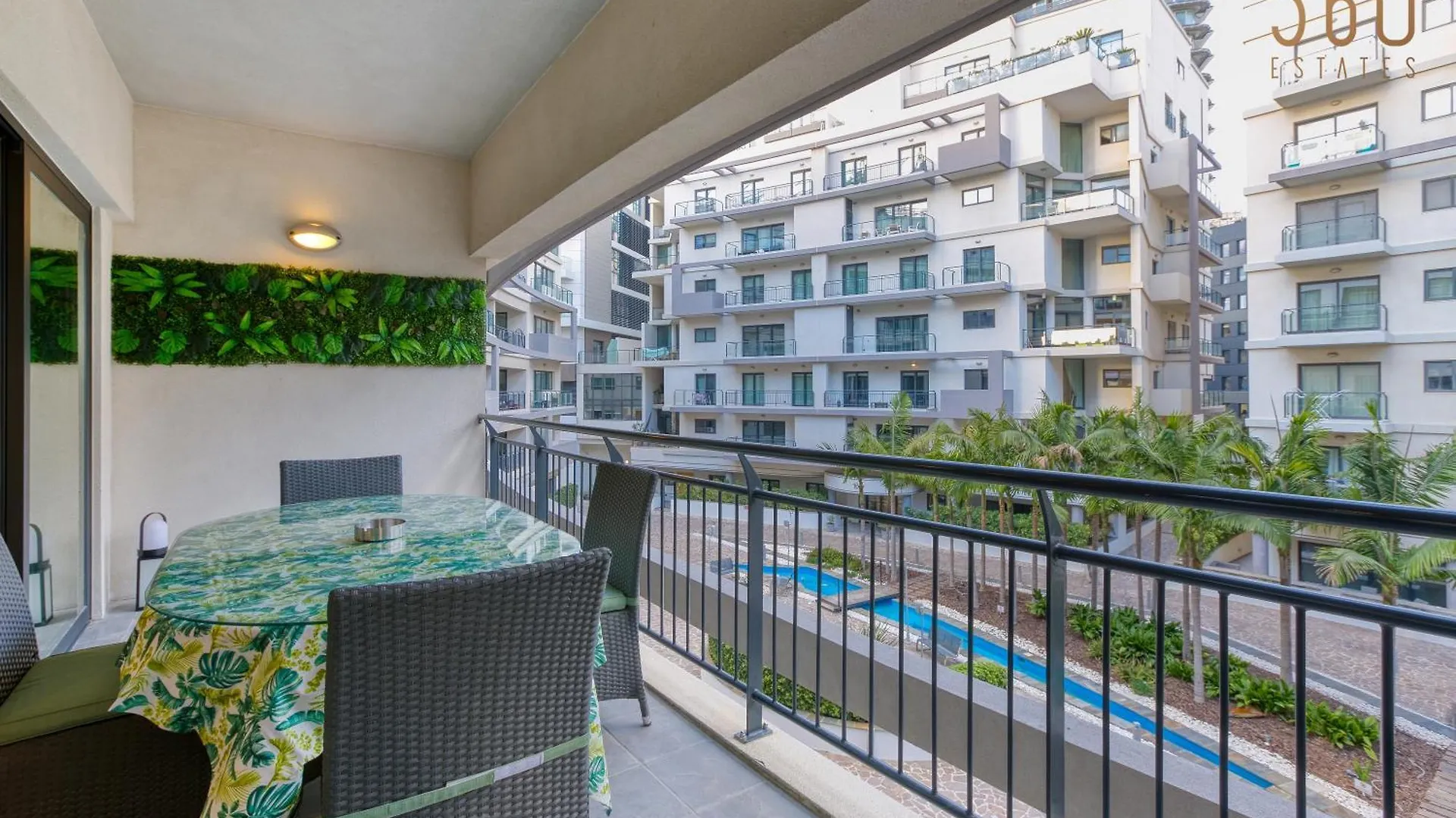 Designer, Luxurious 3Br Home In Pender Gardens By 360 Estates San Giuliano